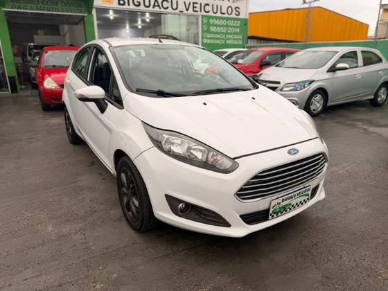 FORD FIESTA 1.6 SE HATCH 16V FLEX 4P MANUAL